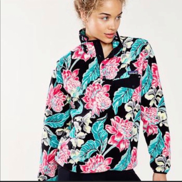 Patagonia Women’s Synchilla Snap T - Picture 7 of 8